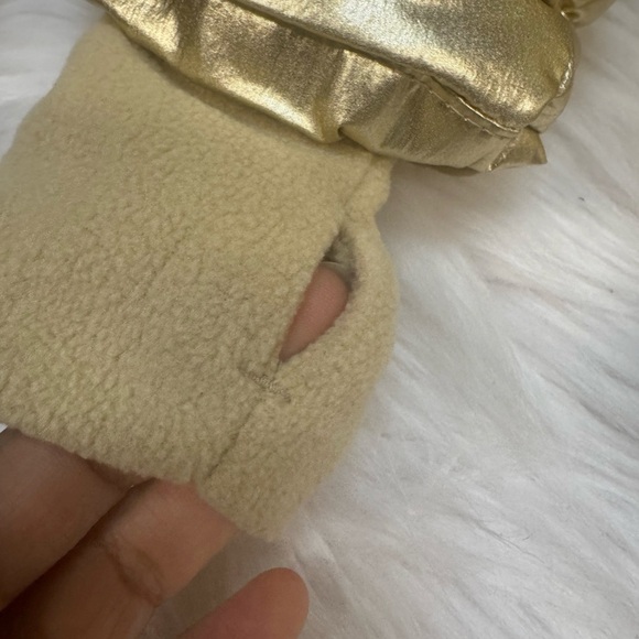 TWINS GAP Kids Gold Puffer Jacket set of 2 size 2yrs Gold puffer - Picture 8 of 13